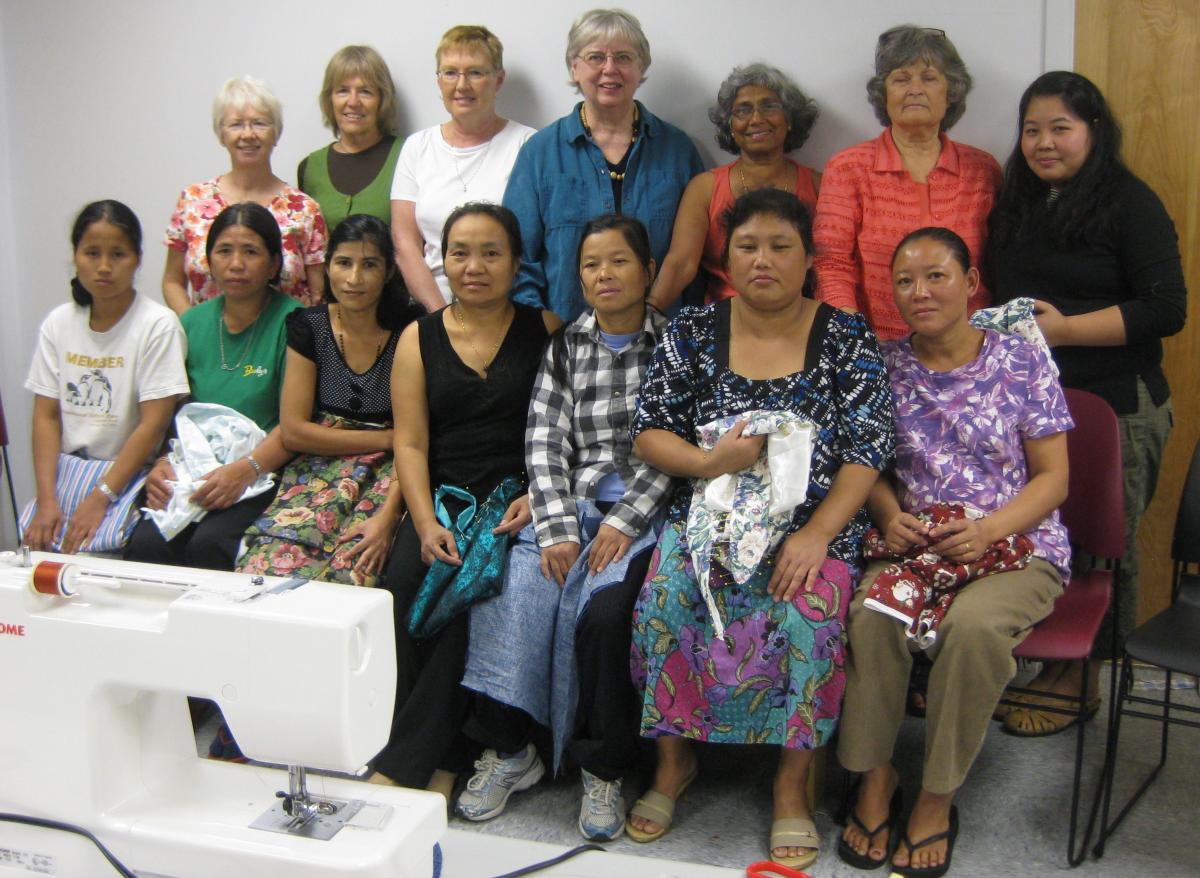 A group students and volunteers