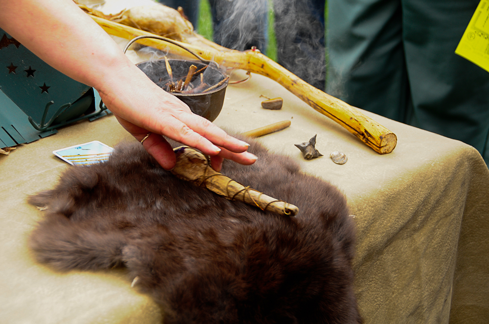 Pagan ritual elements